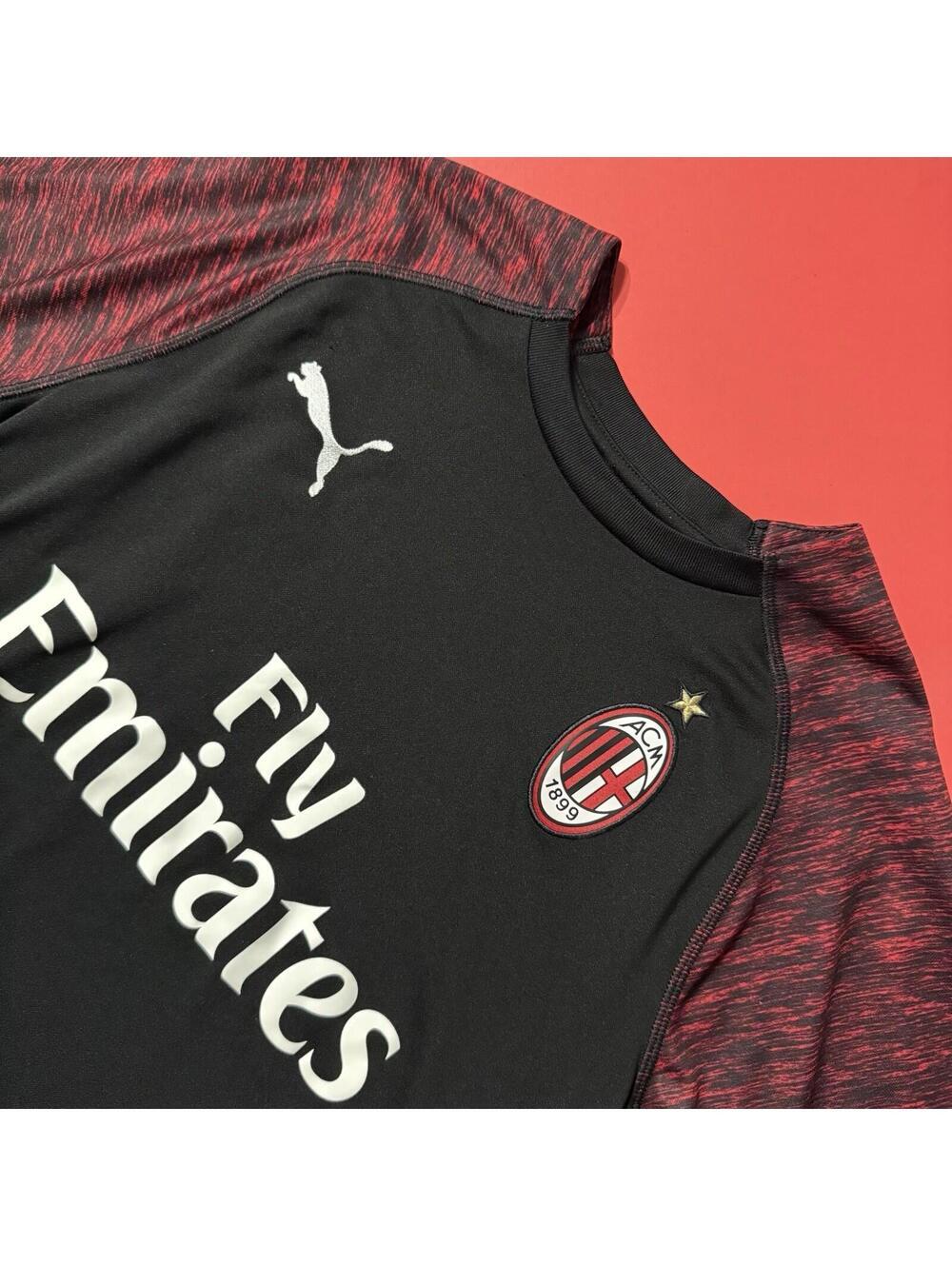 Puma 2018 / 2019 AC Milan Training Football Soccer Jersey Men’s Size Small